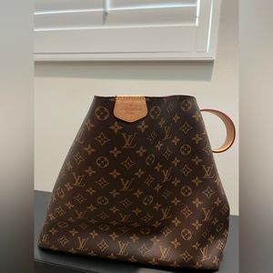 Auth Louis Vuitton MM monogram peony inside